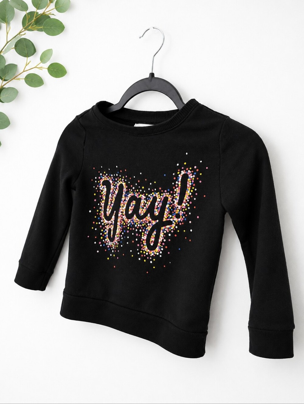 Old Navy Black Kids Sweatshirt with Multicolor 'Yay!' Script